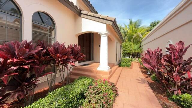 714 Deer Creek Via Genova, Deerfield Beach FL 33442 photo 3