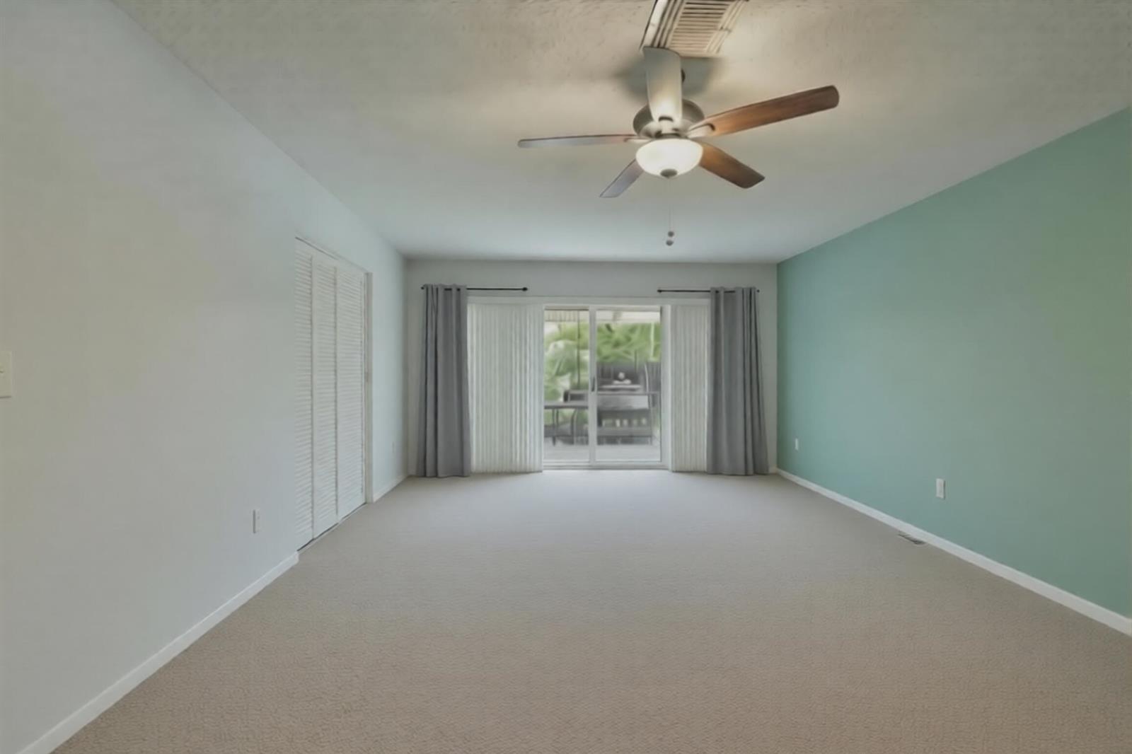 6309 Summer Sky Lane, FL 33463 photo 5