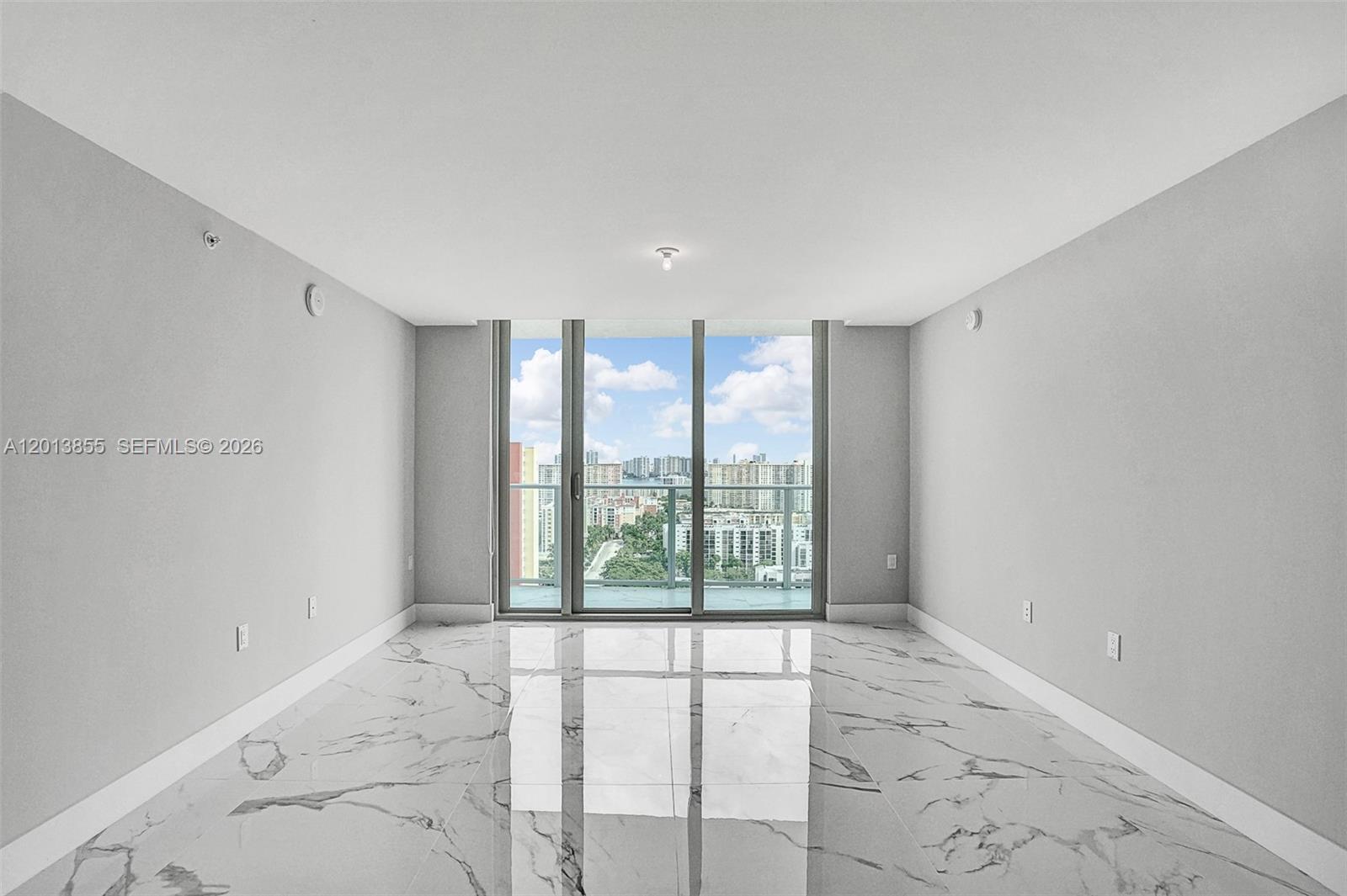 330 Sunny Isles Blvd # 2205, Sunny Isles Beach FL 33160 photo 4