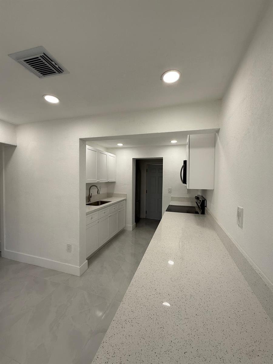 4400 SW 36th Street, West Park FL 33023 photo 4