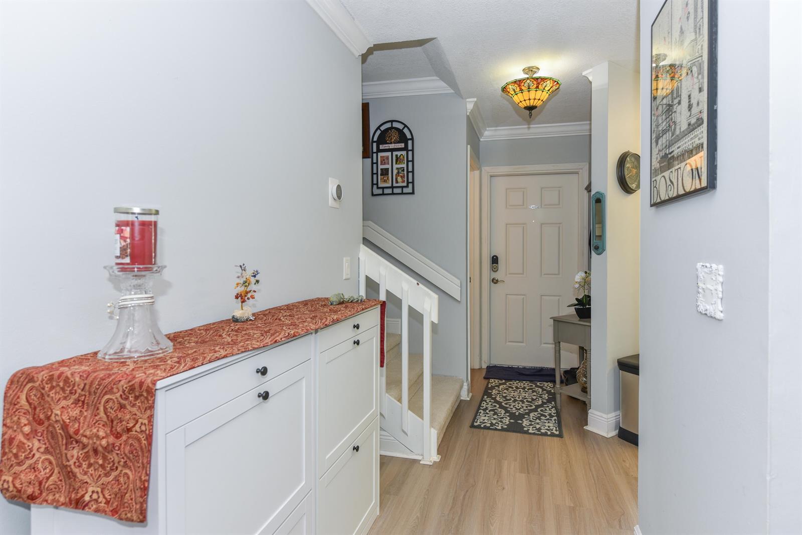 2641 Gately Drive W # 1104, West Palm Beach FL 33415 photo 2