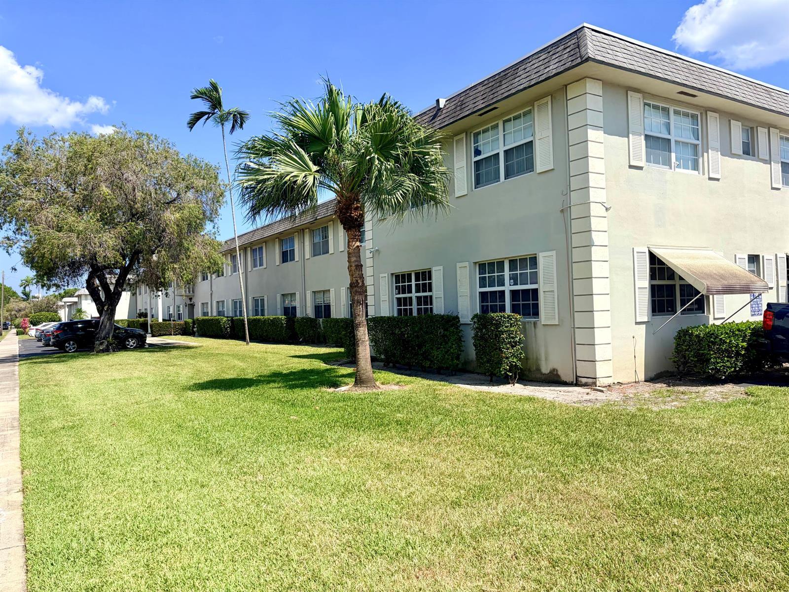 1560 Mckinley Street # 115w, Hollywood FL 33020 photo 2