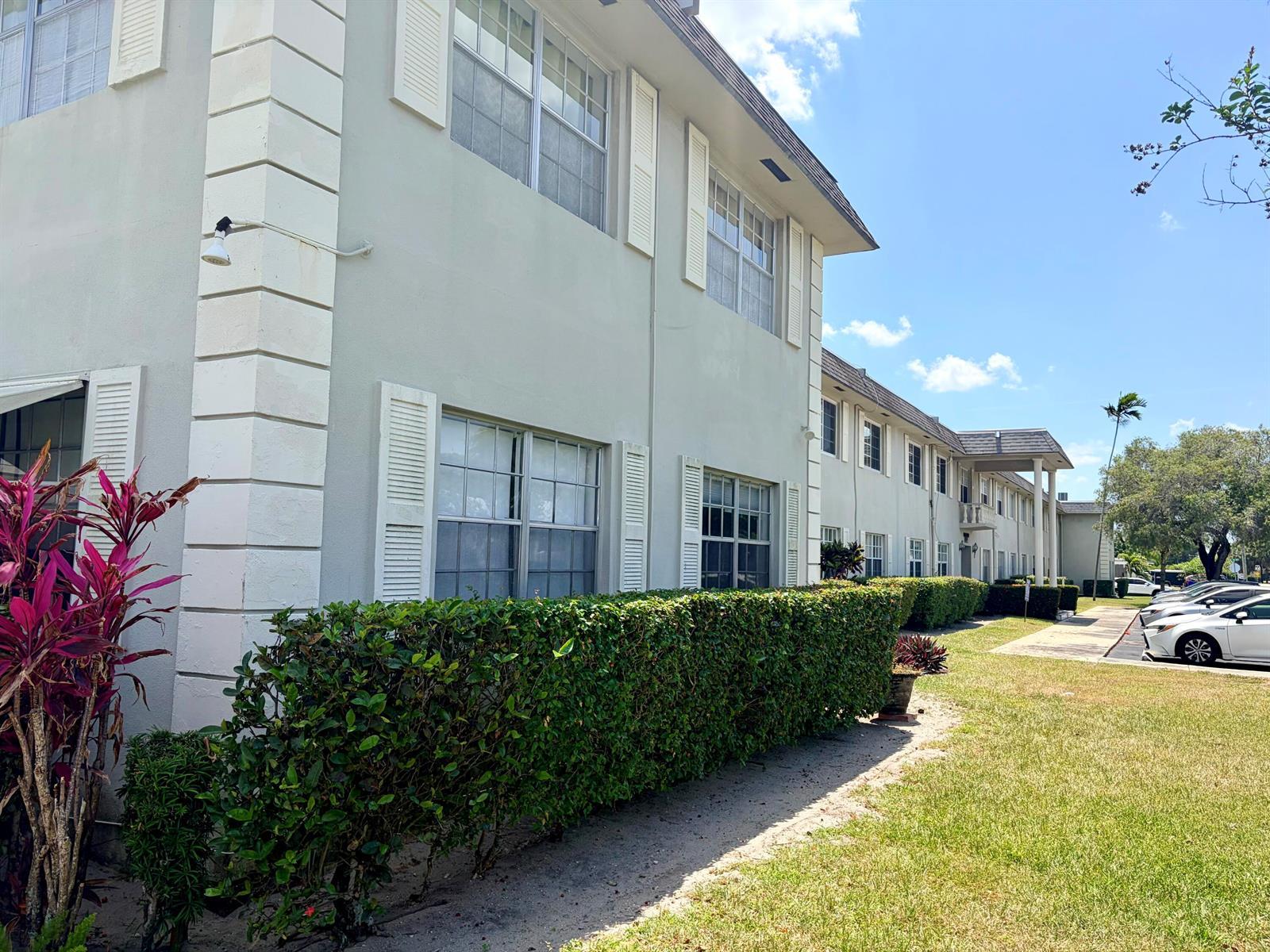 1560 Mckinley Street # 115w, Hollywood FL 33020 photo 3
