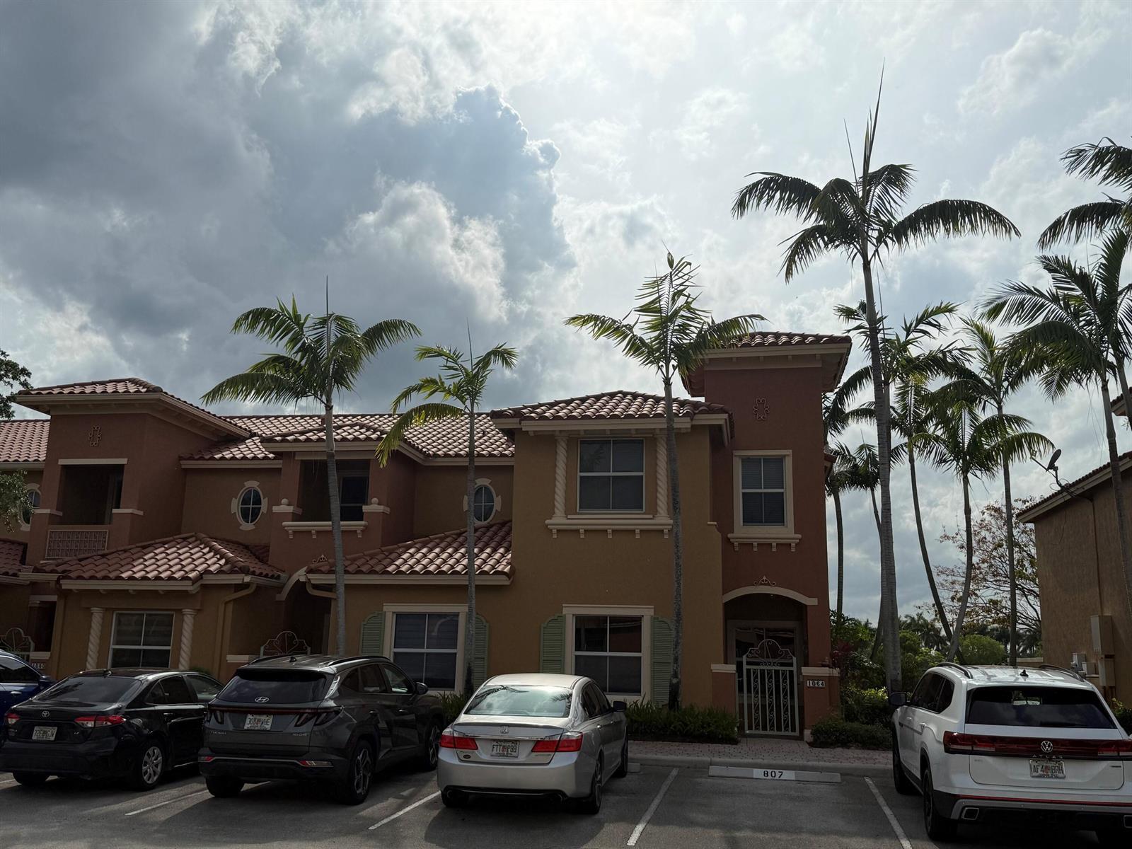 1064 SW 144th Avenue # 807, Pembroke Pines FL 33027 photo 3