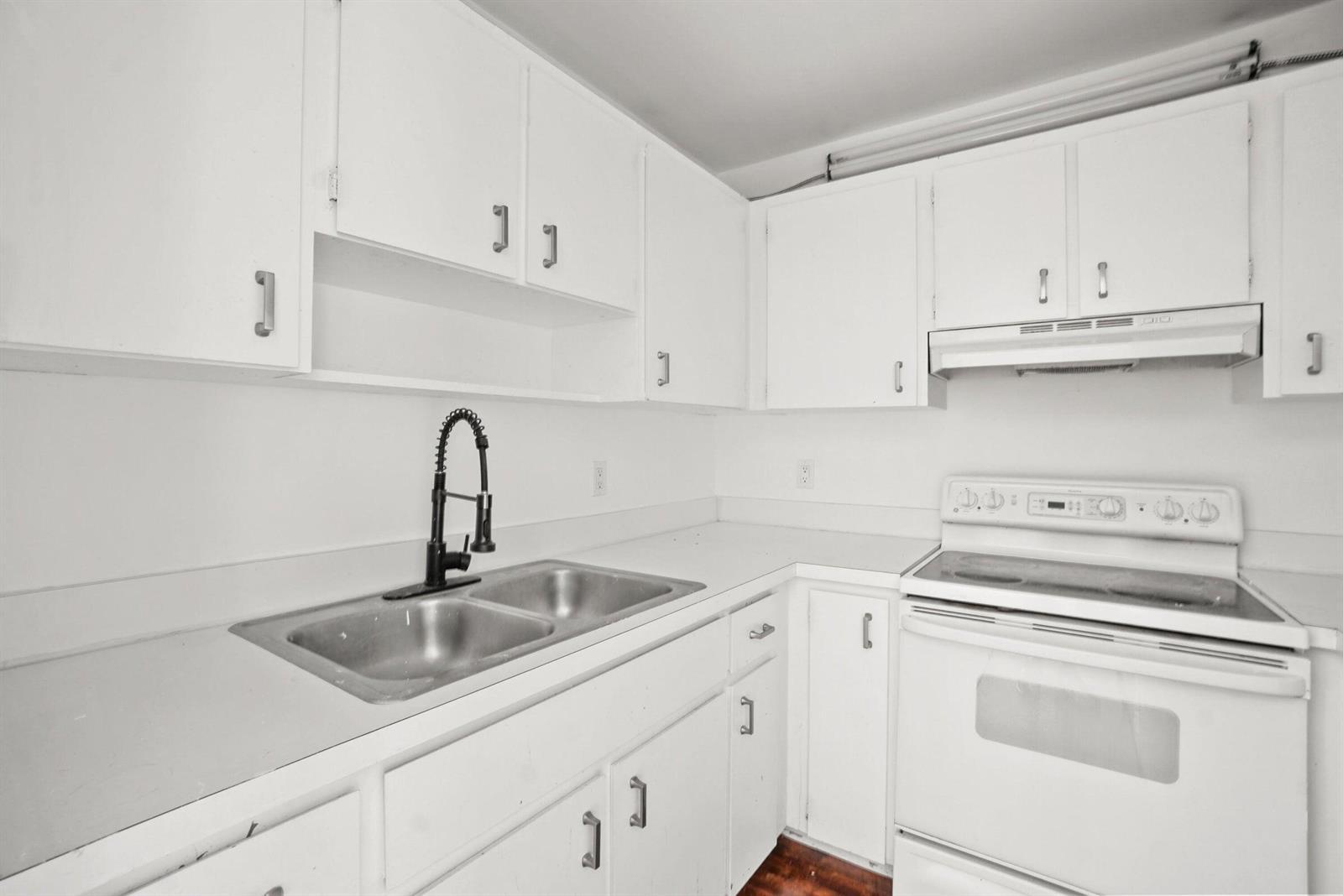 12056 Ellison Wilson Road, North Palm Beach FL 33408 photo 4