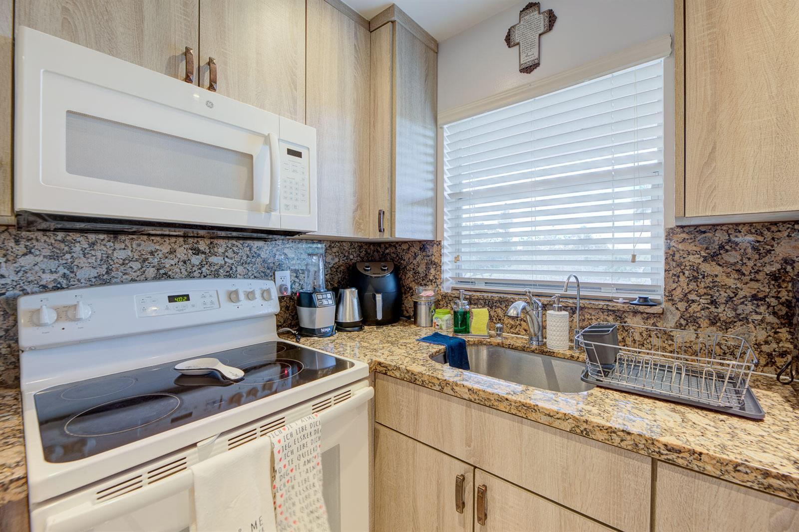 6850 Royal Palm Boulevard # 303g, Margate FL 33063 photo 3