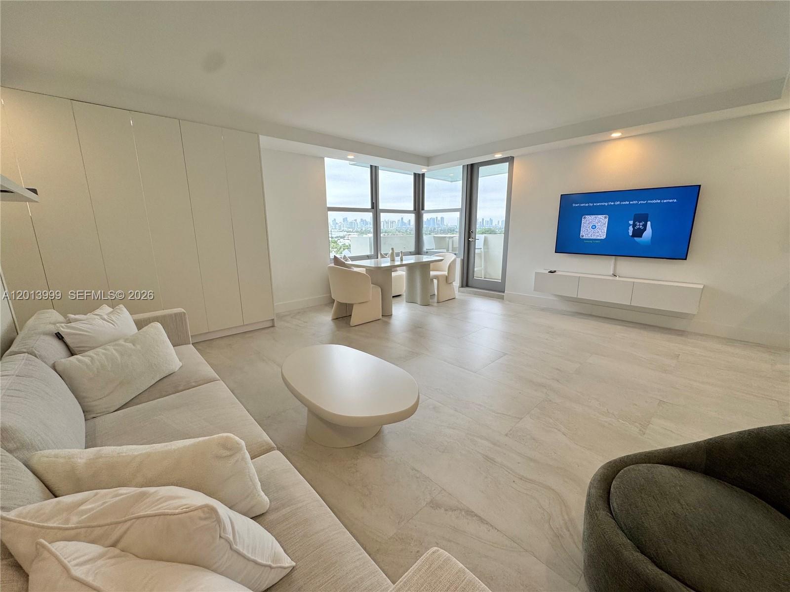 2899 Collins Ave # 1414, Miami Beach FL 33140 photo 3