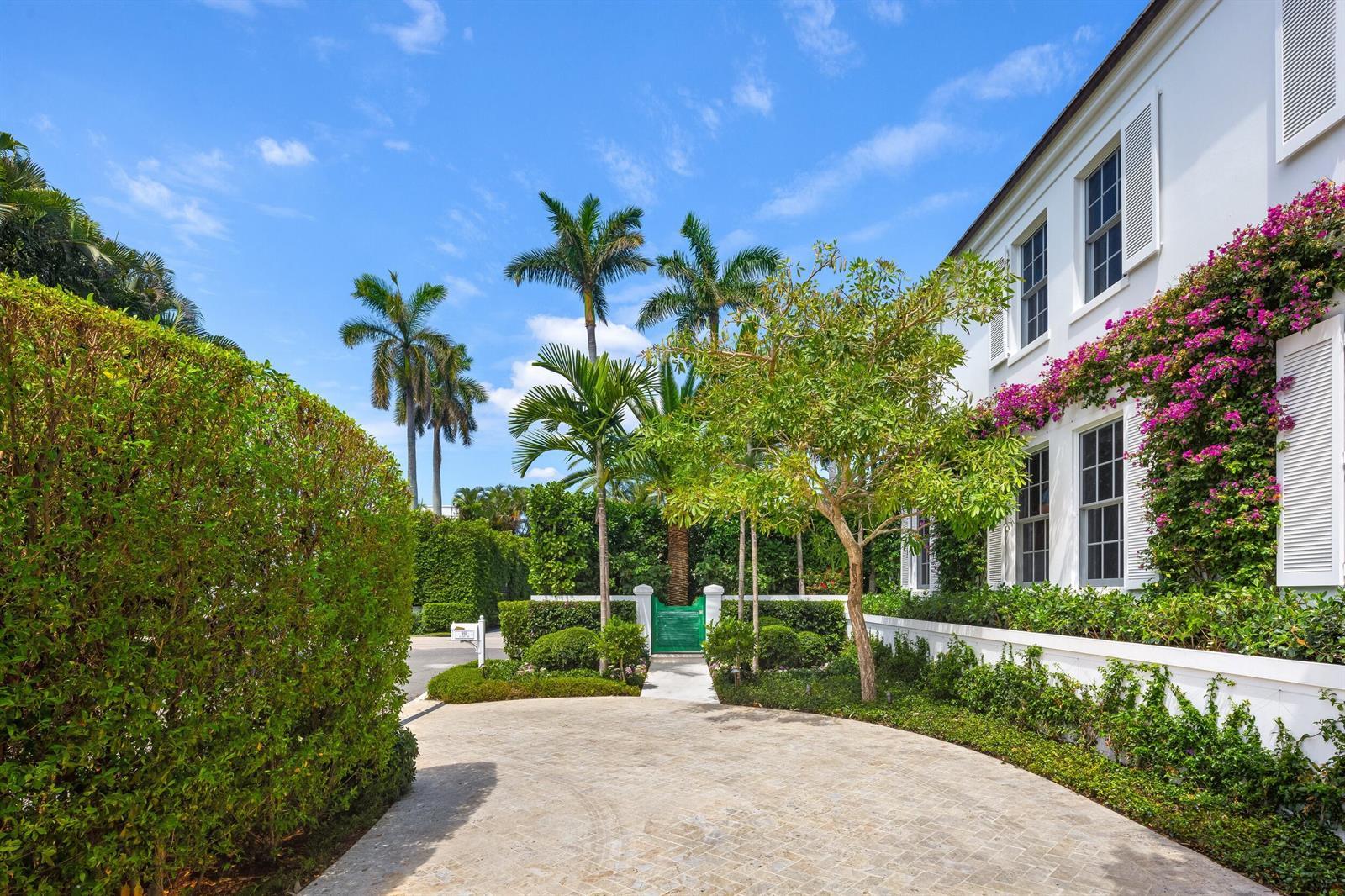 991 N Lake Way, Palm Beach FL 33480 photo 5