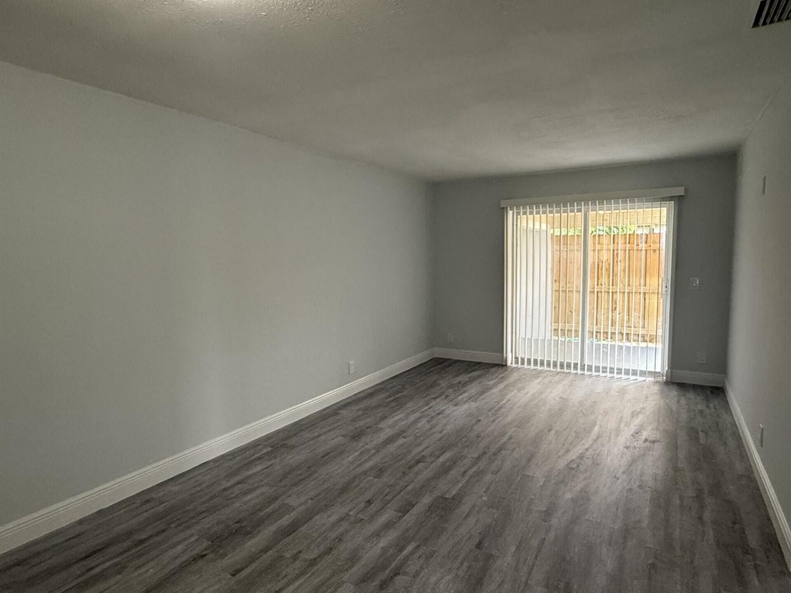 3525 Avenue J # B, Riviera Beach FL 33404