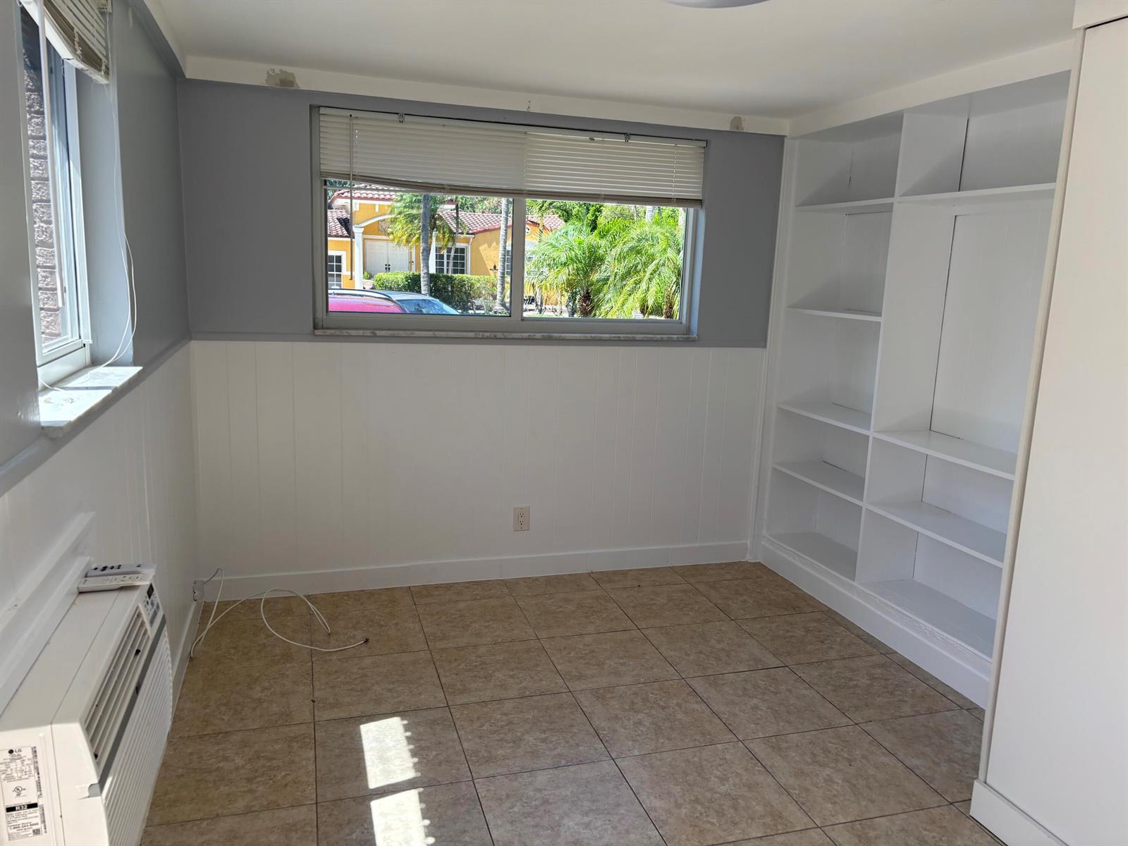 1418 Wiley Street, Hollywood FL 33020 photo 3