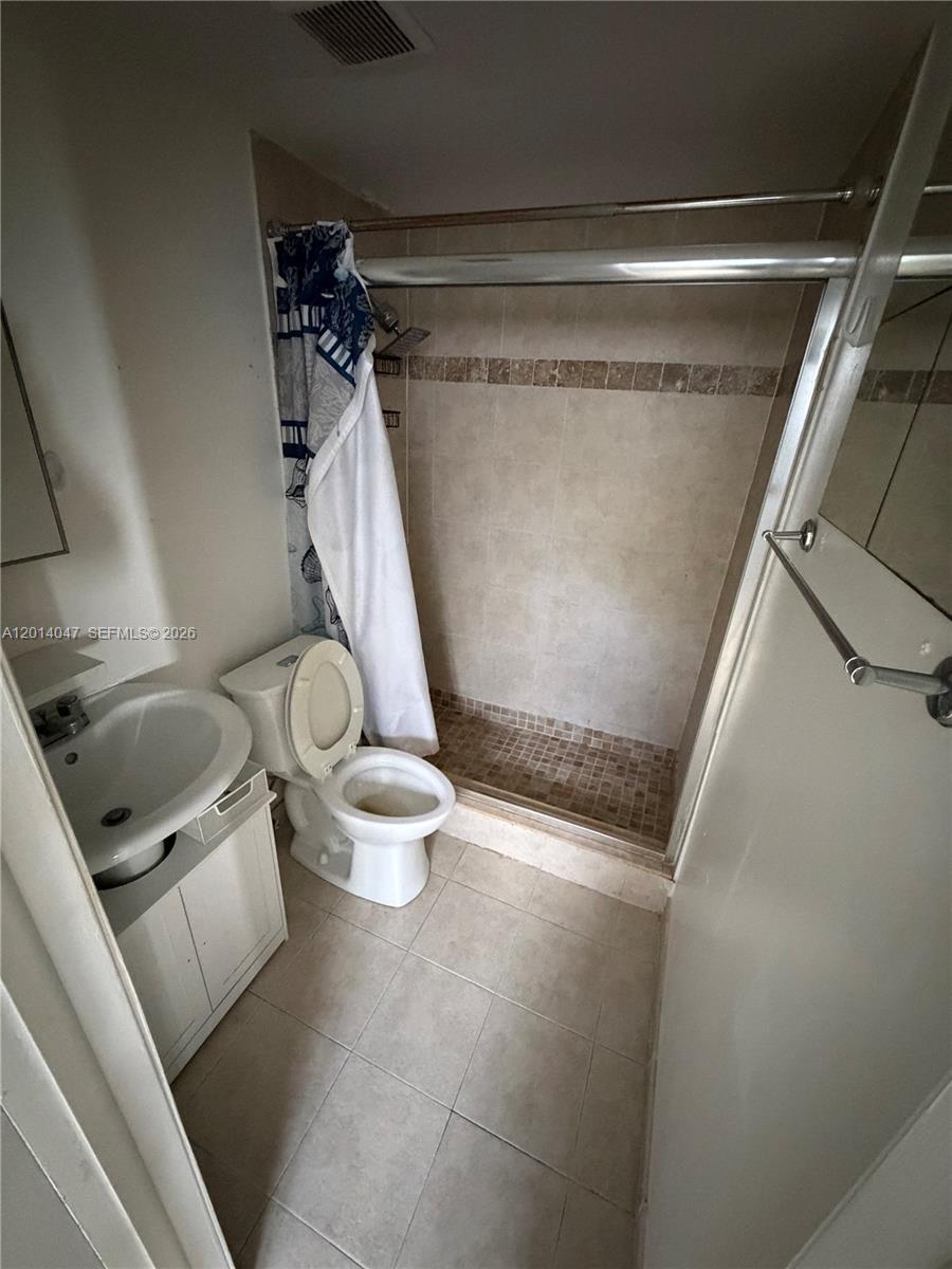 1342 Drexel Ave # 205, Miami Beach FL 33139 photo 4