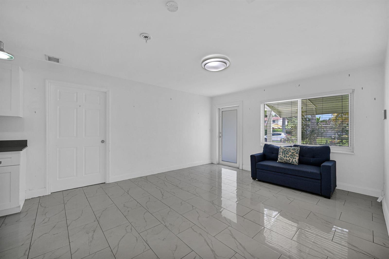 2933 NE 12th Terrace, Pompano Beach FL 33064 photo 3
