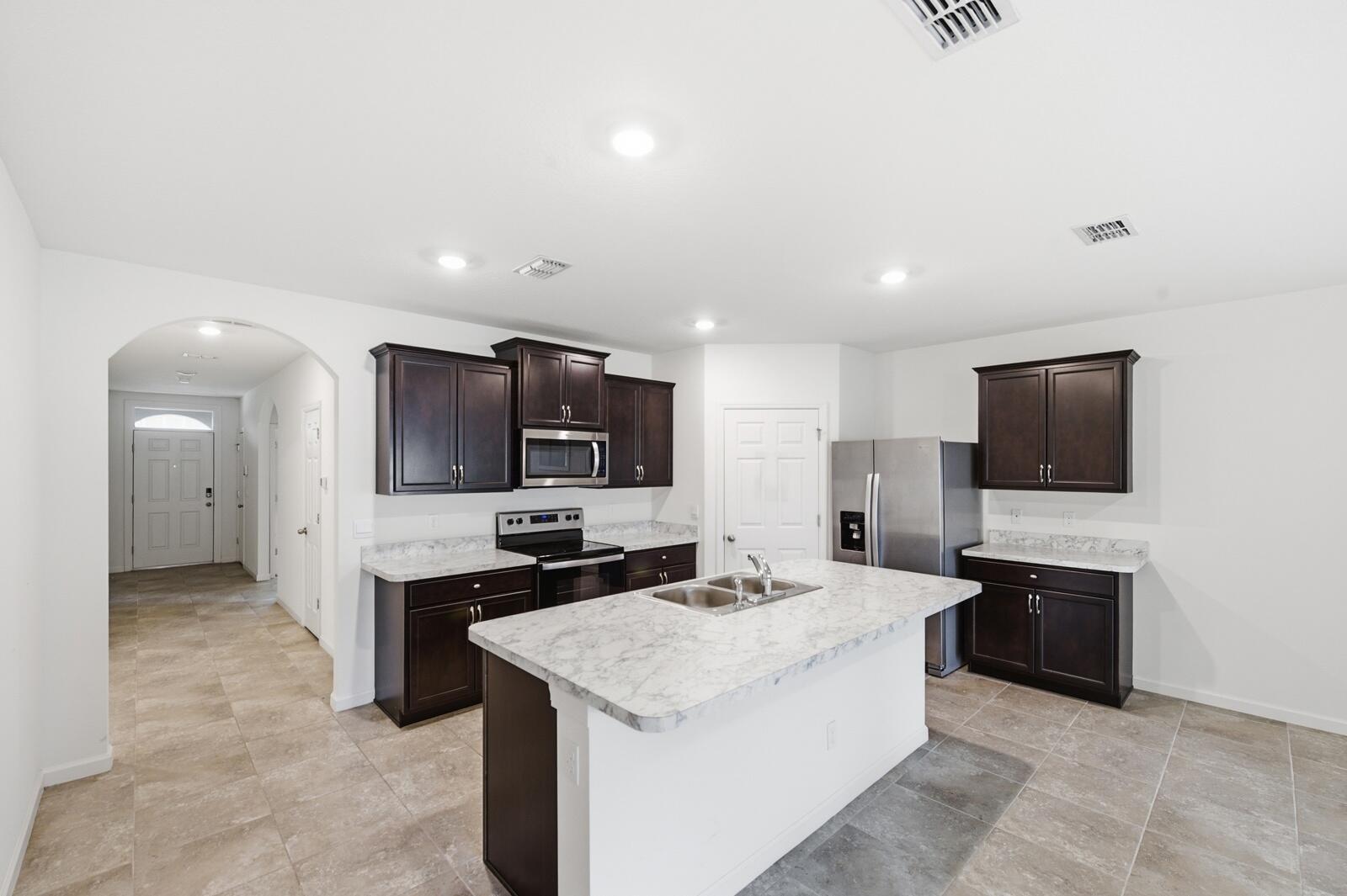 428 SE Fairchild Avenue, Port St. Lucie FL 34984 photo 5
