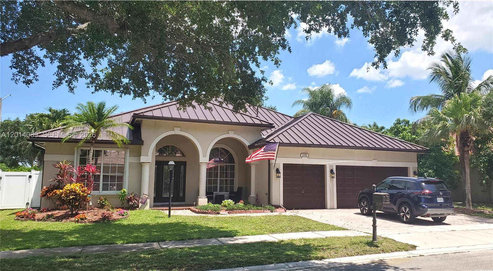 2051 NW 125th Ter, Pembroke Pines FL 33028