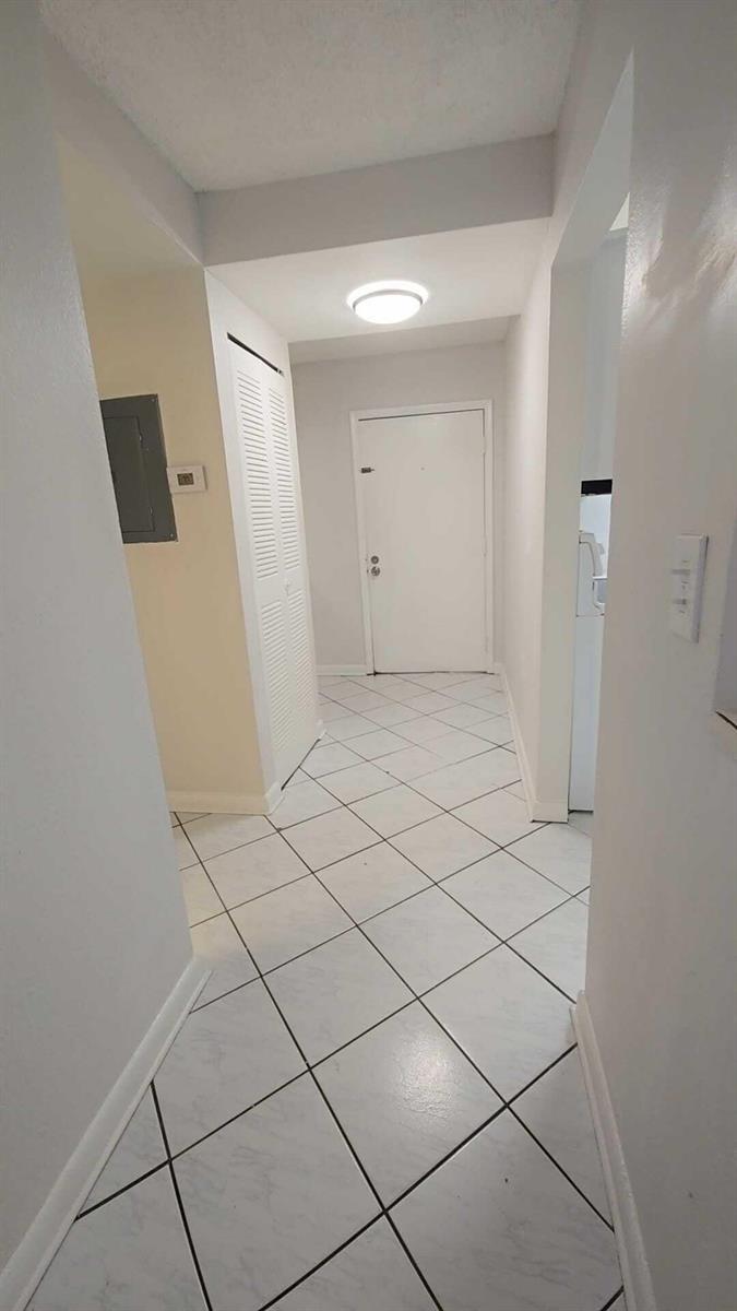 4111 Stirling Road # 406, Dania Beach FL 33314 photo 3
