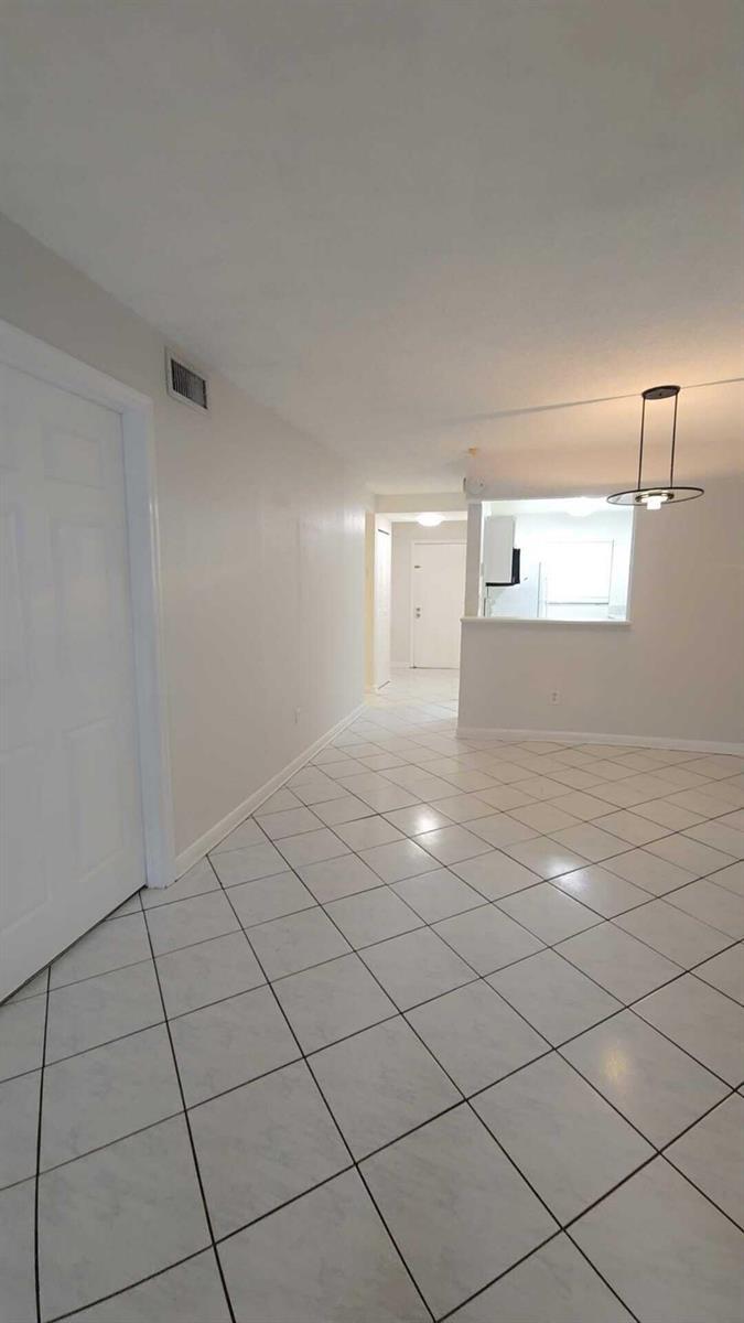 4111 Stirling Road # 406, Dania Beach FL 33314 photo 4