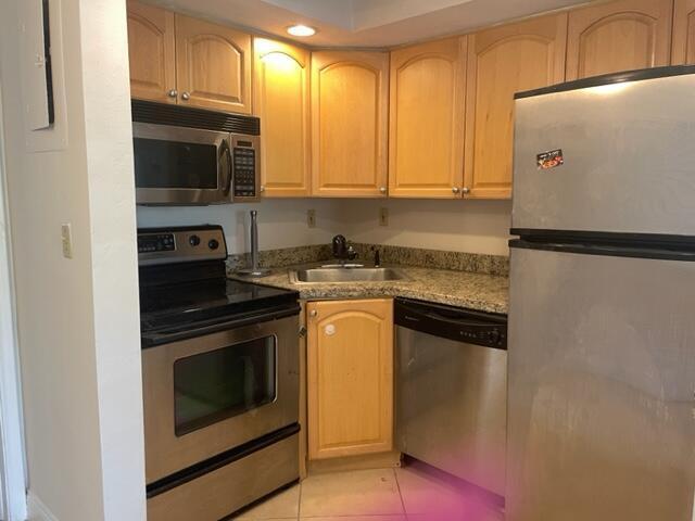 901 NE 3rd Street # 203, Fort Lauderdale FL 33301 photo 3