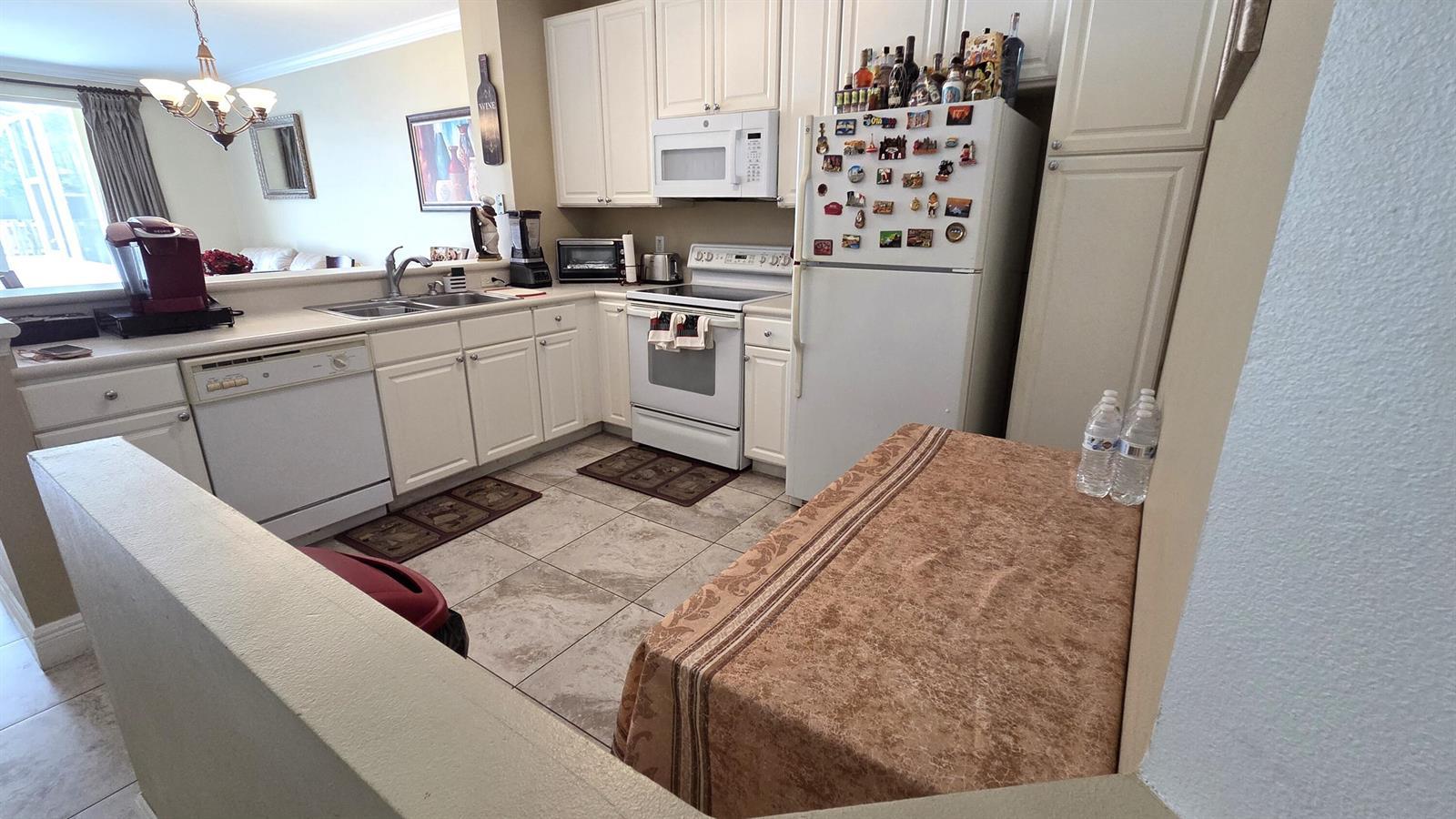 9664 Porta Leona Lane, Boynton Beach FL 33472 photo 3