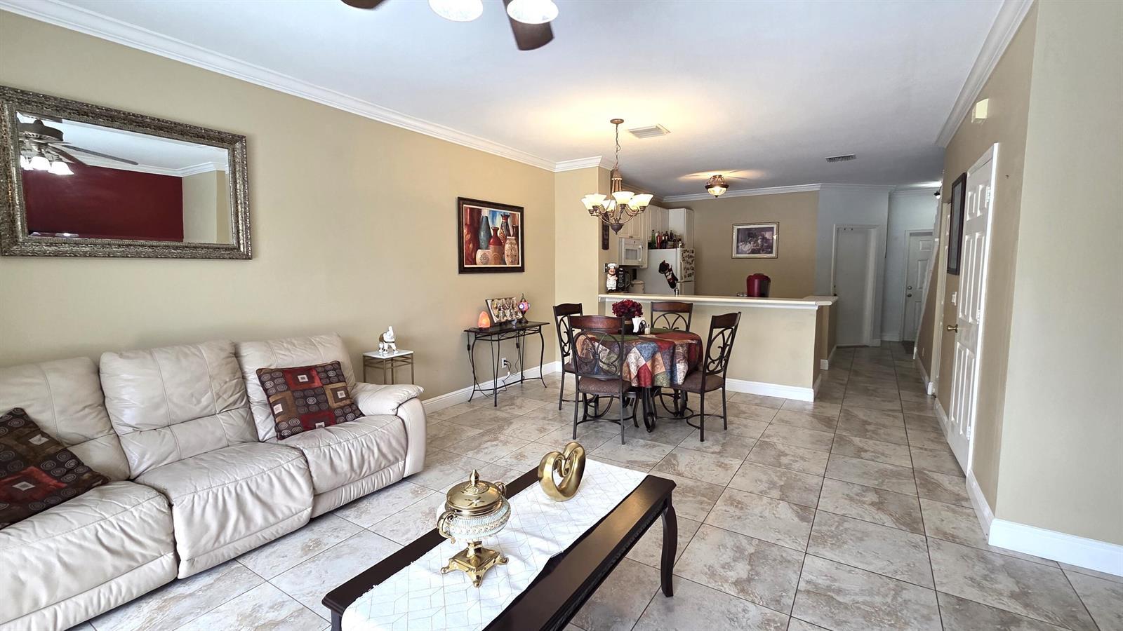 9664 Porta Leona Lane, Boynton Beach FL 33472 photo 4
