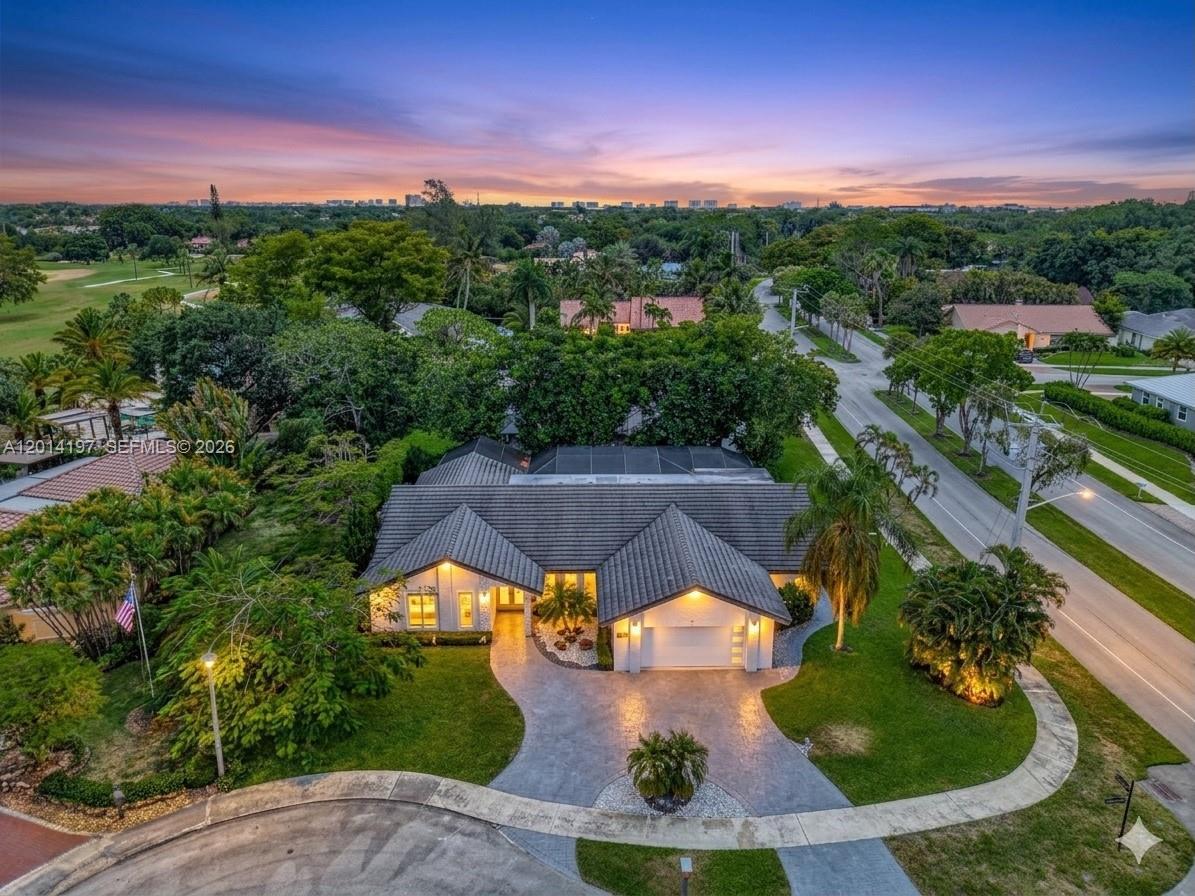 630 Deer Creek Briarwood Ln, Deerfield Beach FL 33442 photo 2