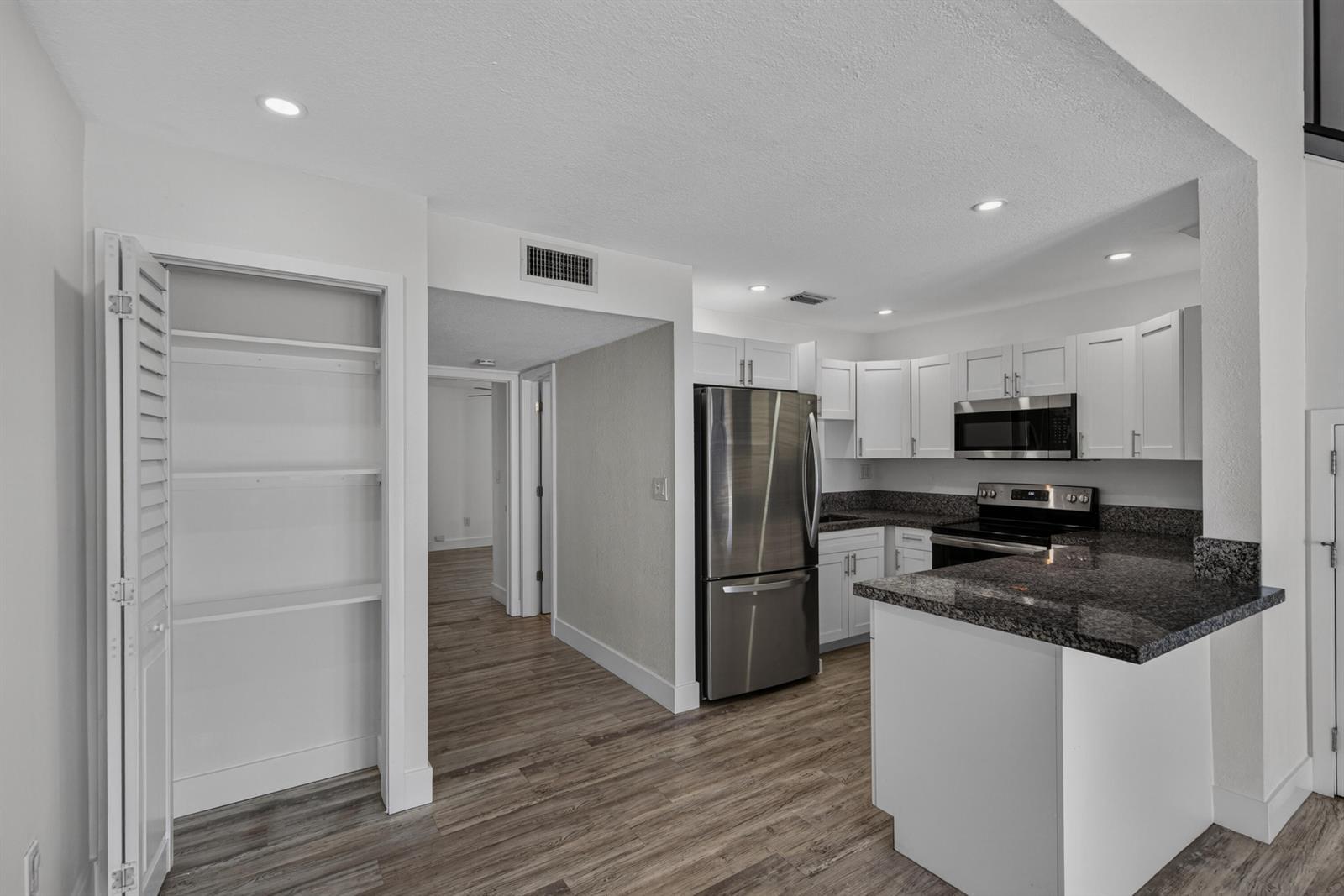 1819 W 68th Street, Hialeah FL 33014 photo 5