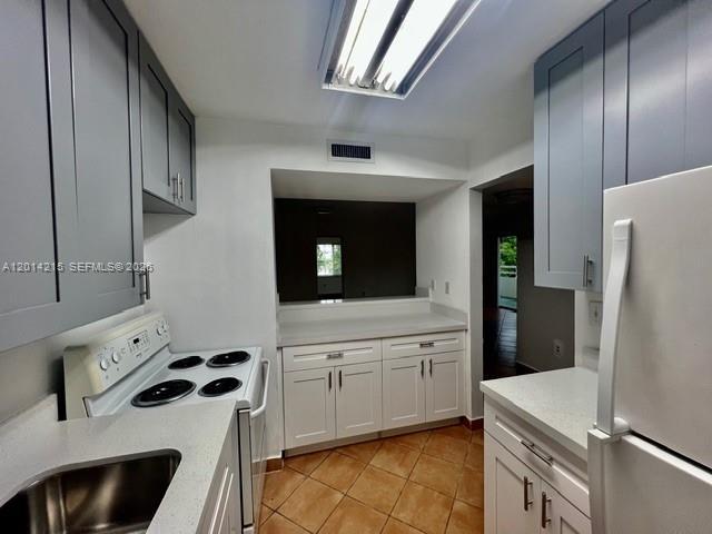 10755 SW 108th Ave # 302, Miami FL 33176 photo 2