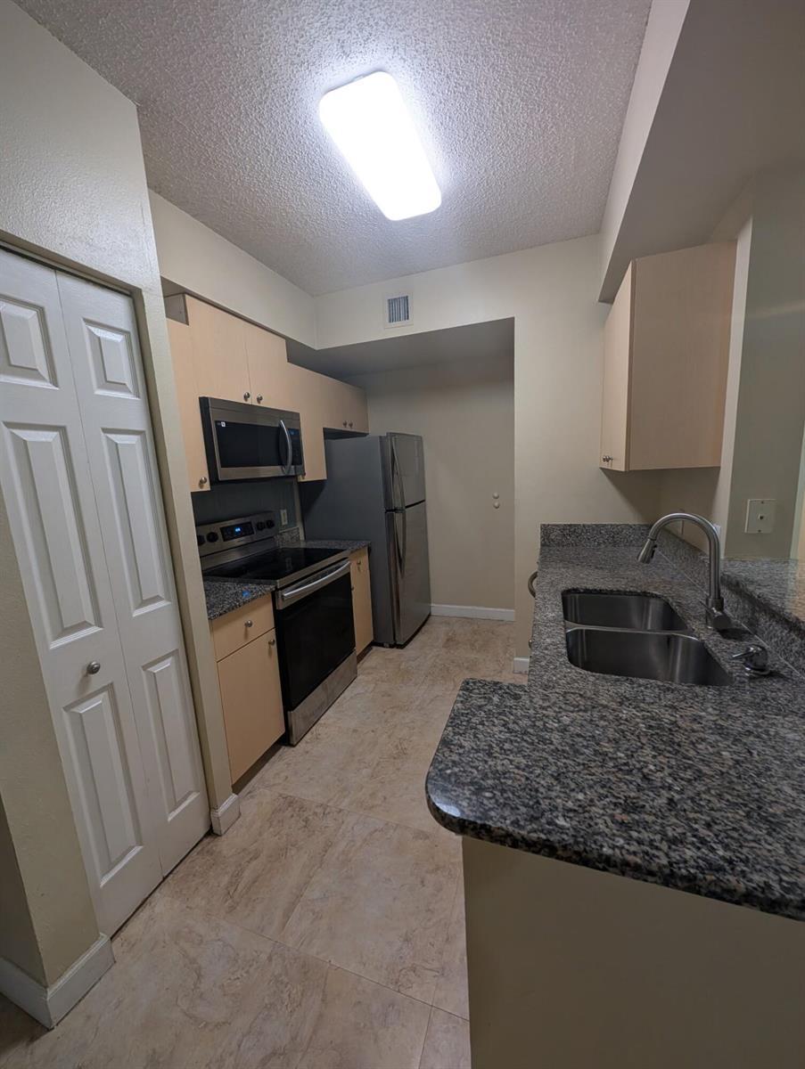 2490 Centergate Drive # 105, Miramar FL 33025 photo 2