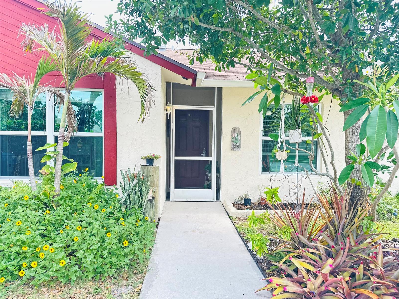226 Palmetto Court, Jupiter FL 33458 photo 2