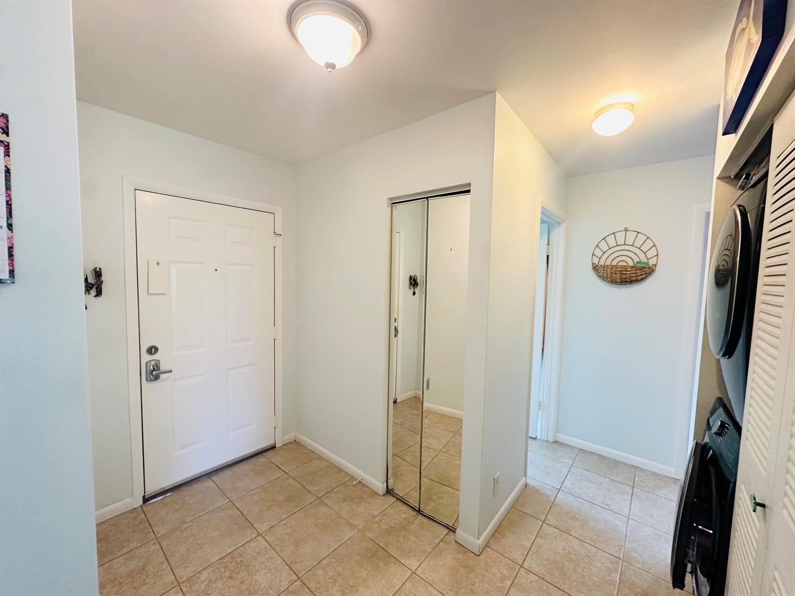 226 Palmetto Court, Jupiter FL 33458 photo 3