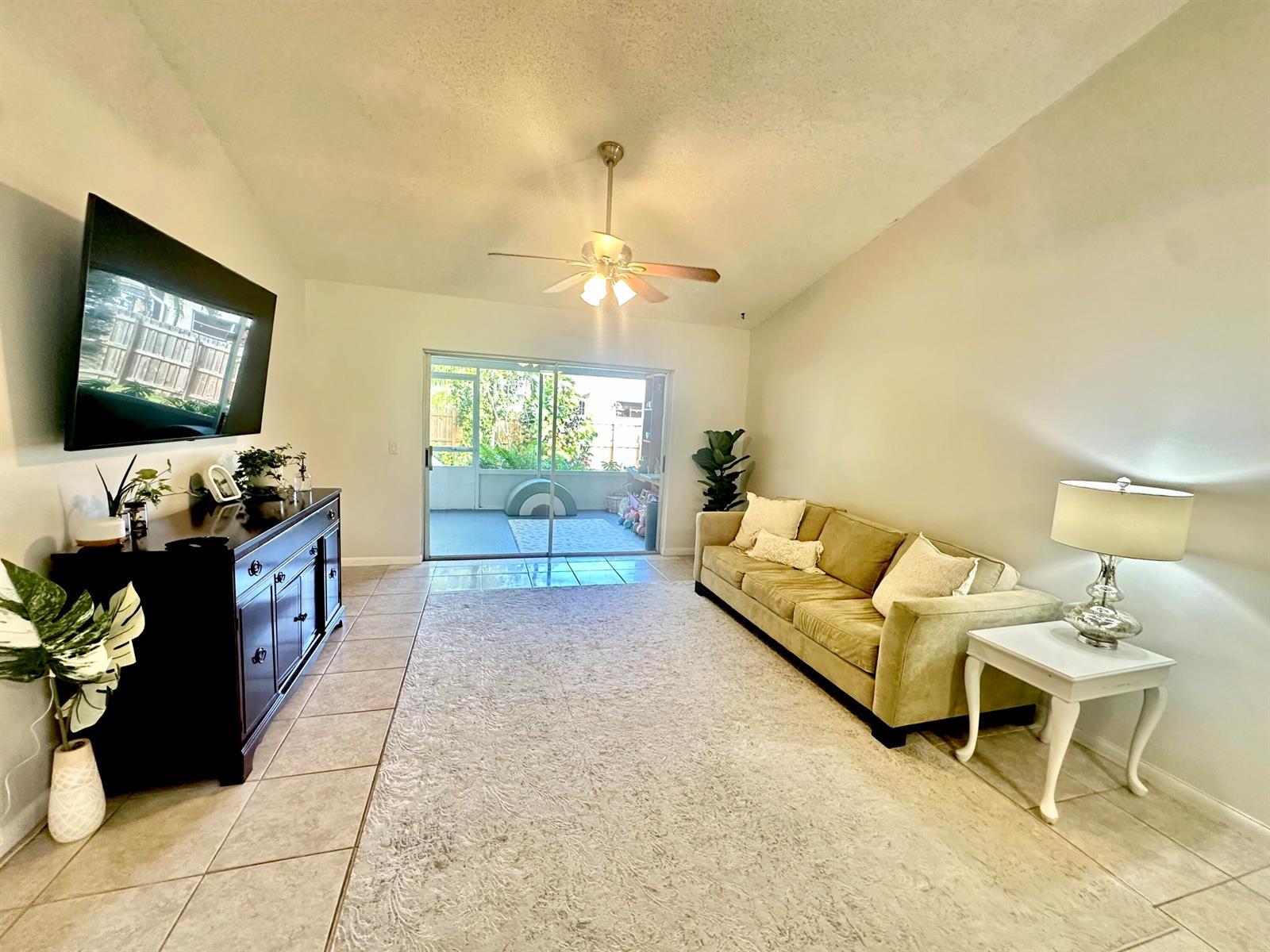 226 Palmetto Court, Jupiter FL 33458 photo 4