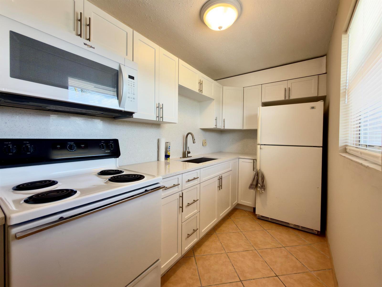 200 Bonnie Boulevard # 132, Palm Springs FL 33461 photo 3