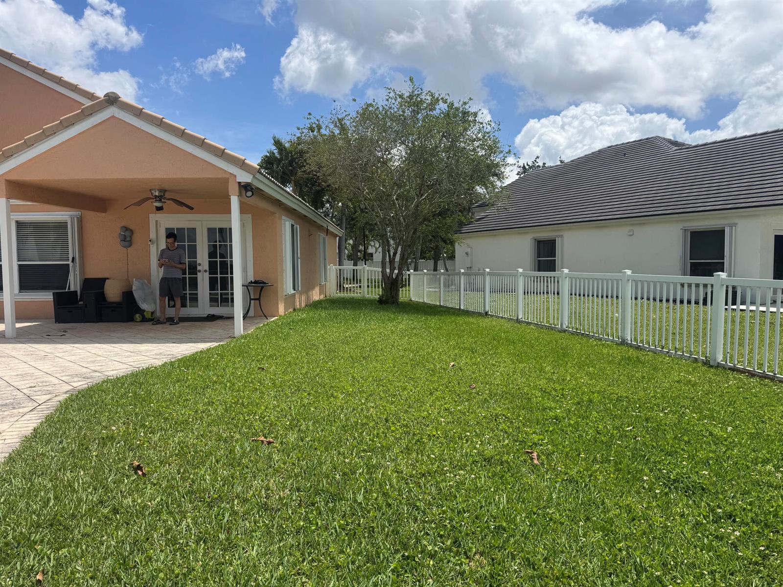 1490 NW 144th Avenue, Pembroke Pines FL 33028 photo 4