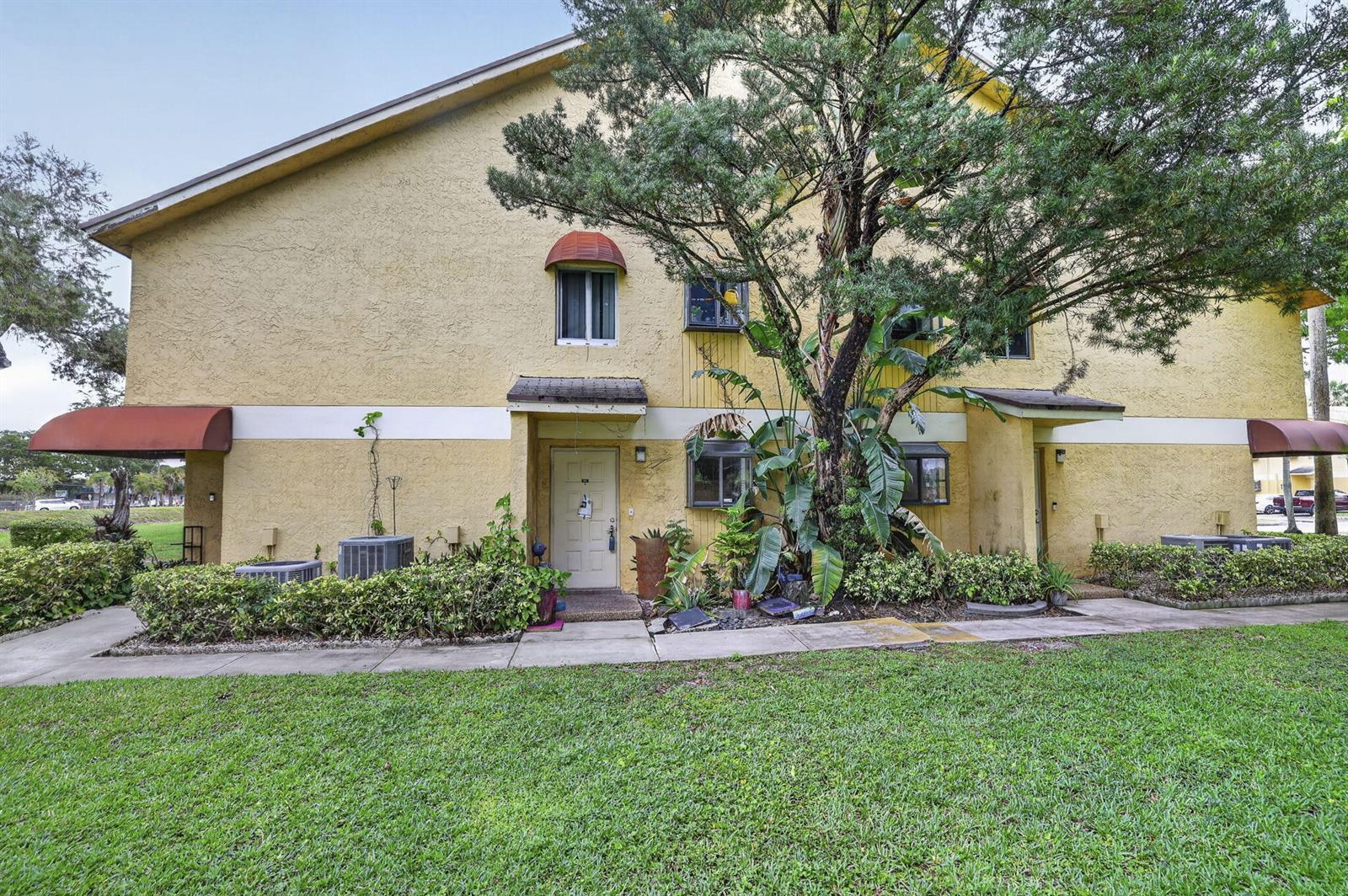 3041 N Oakland Forest Drive # 103, Oakland Park FL 33309 photo 2