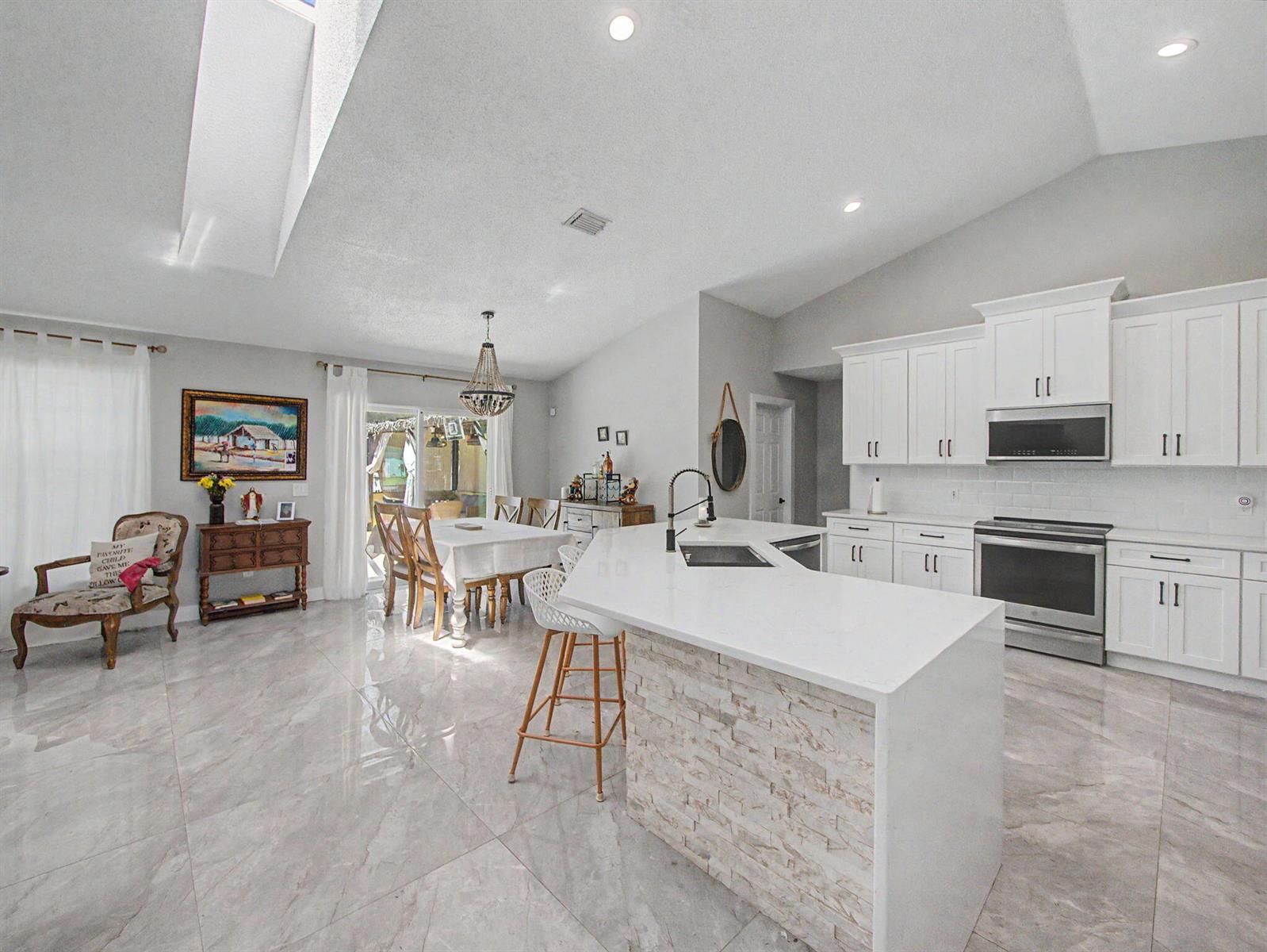 1573 SW Aledo Lane, Port St. Lucie FL 34953 photo 2