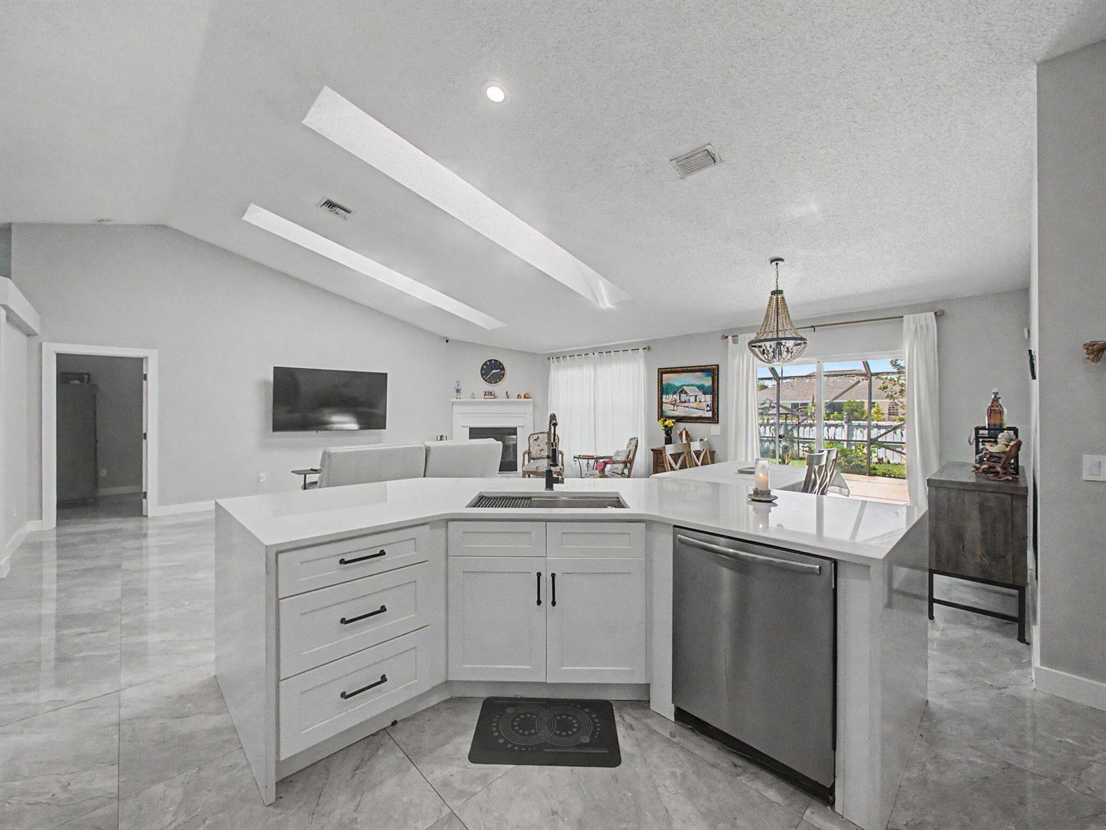 1573 SW Aledo Lane, Port St. Lucie FL 34953 photo 4
