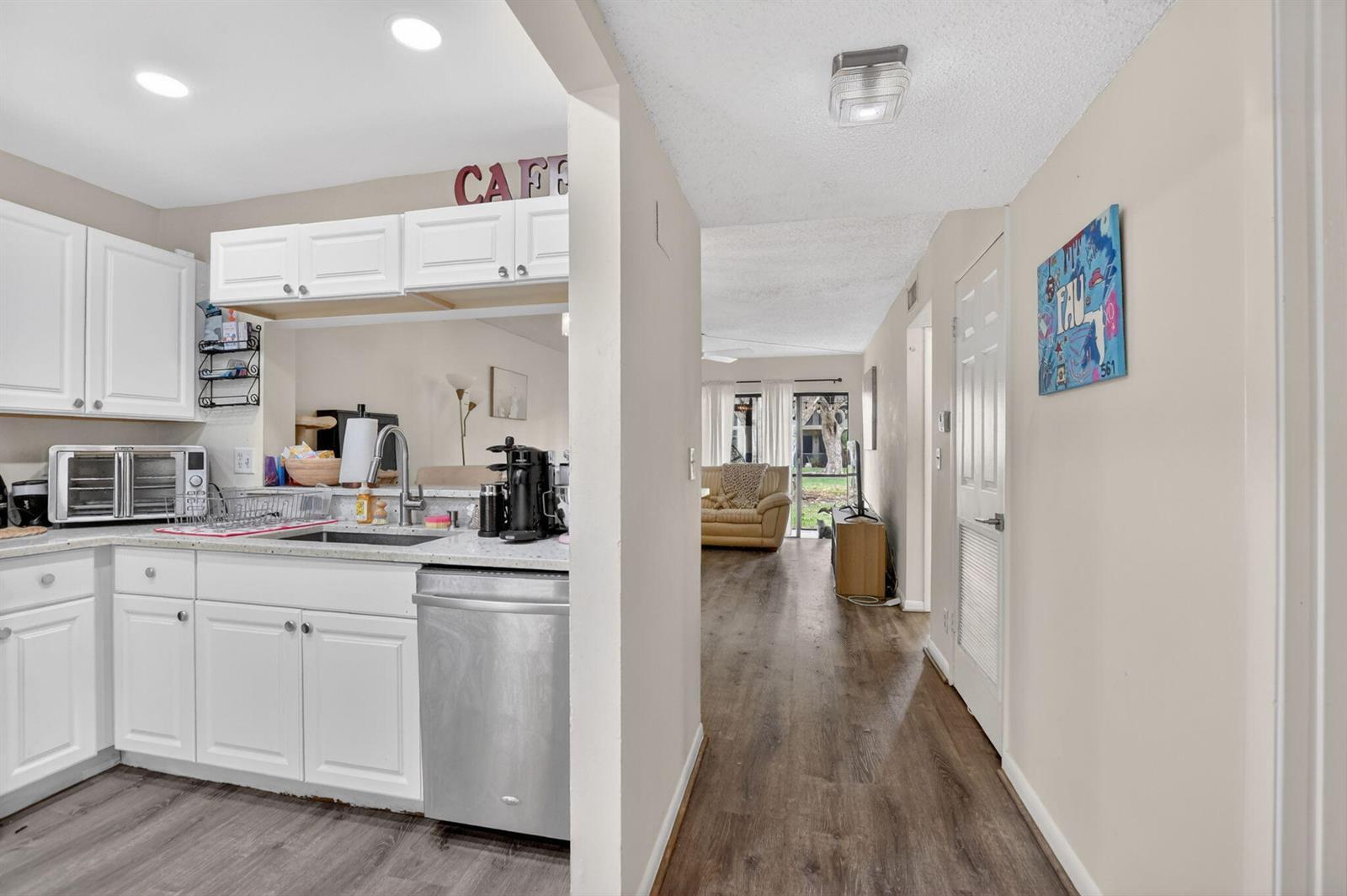 3939 NE 5th Avenue # C102, Boca Raton FL 33431 photo 3