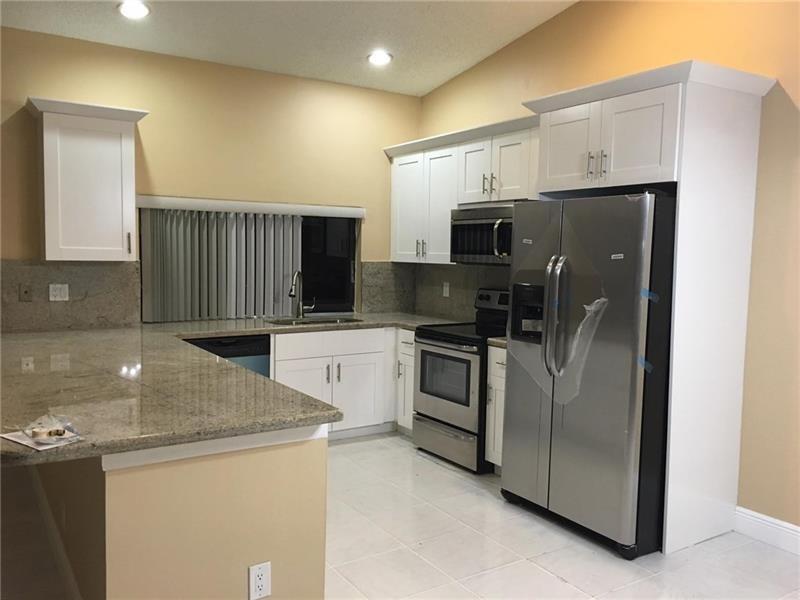 9555 NW 25th Court, Coral Springs FL 33065 photo 5