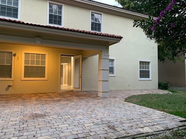 6729 Bulrush Court, FL 33413 photo 5