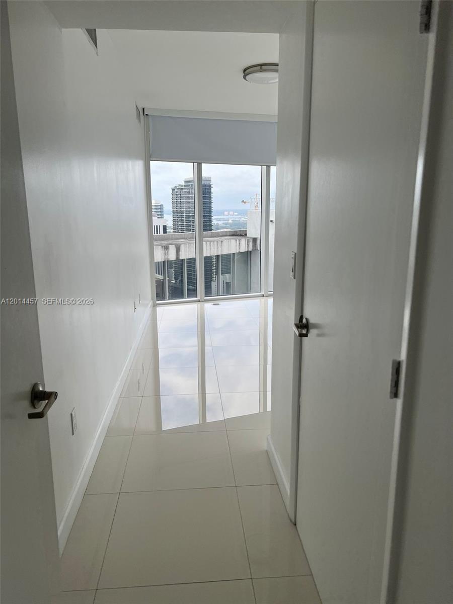 475 Brickell Ave # 5508, Miami FL 33131 photo 3