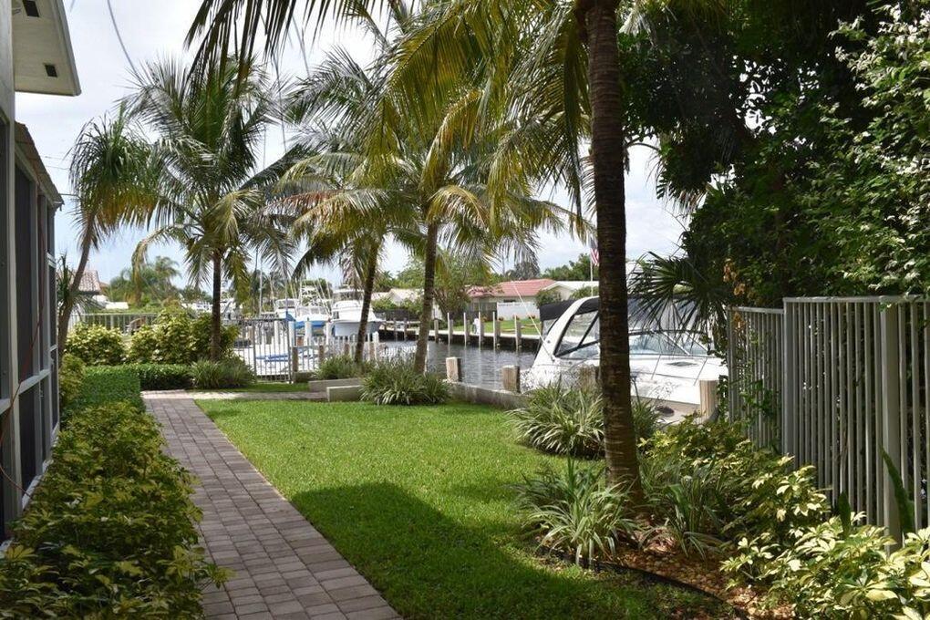 1361 NE 27 Way, Pompano Beach FL 33062 photo 3
