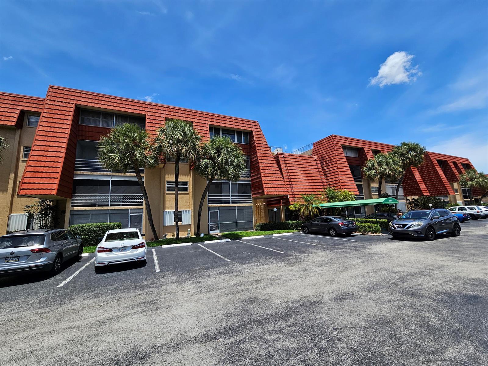 22605 SW 66th Avenue # 114, Boca Raton FL 33428 photo 2
