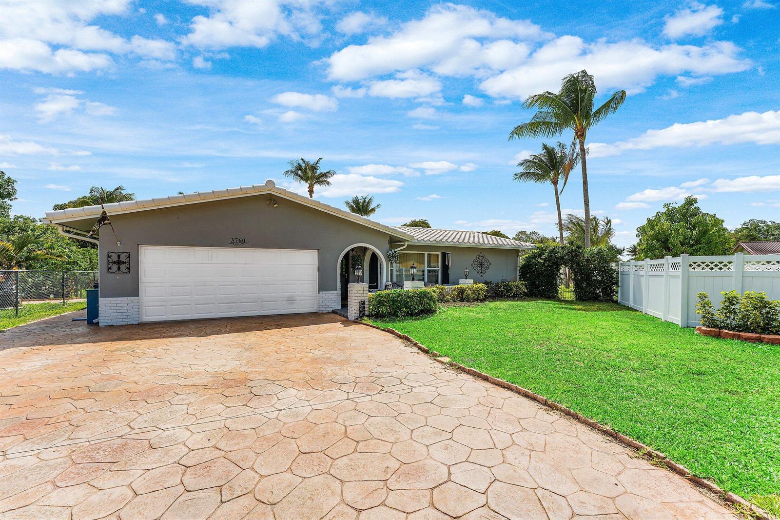 3760 NW 112th Terrace, Coral Springs FL 33065 photo 2