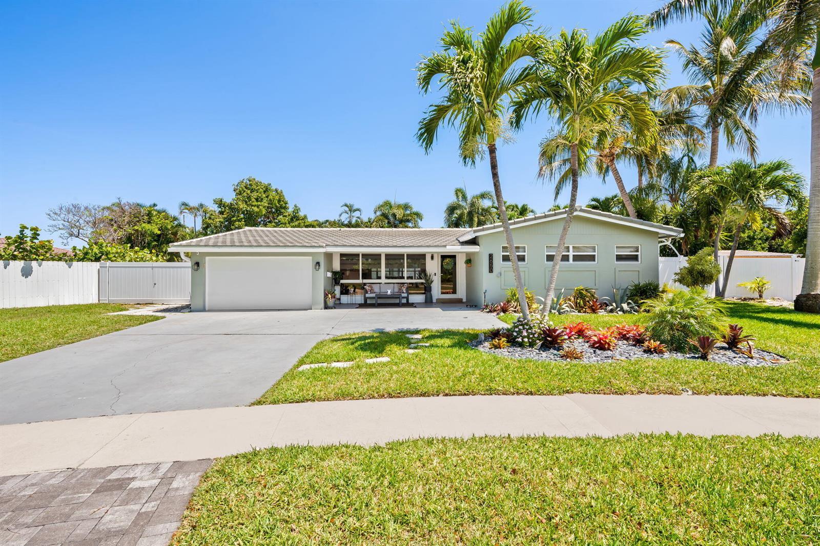 2650 NE 50th Street, Lighthouse Point FL 33064 photo 2