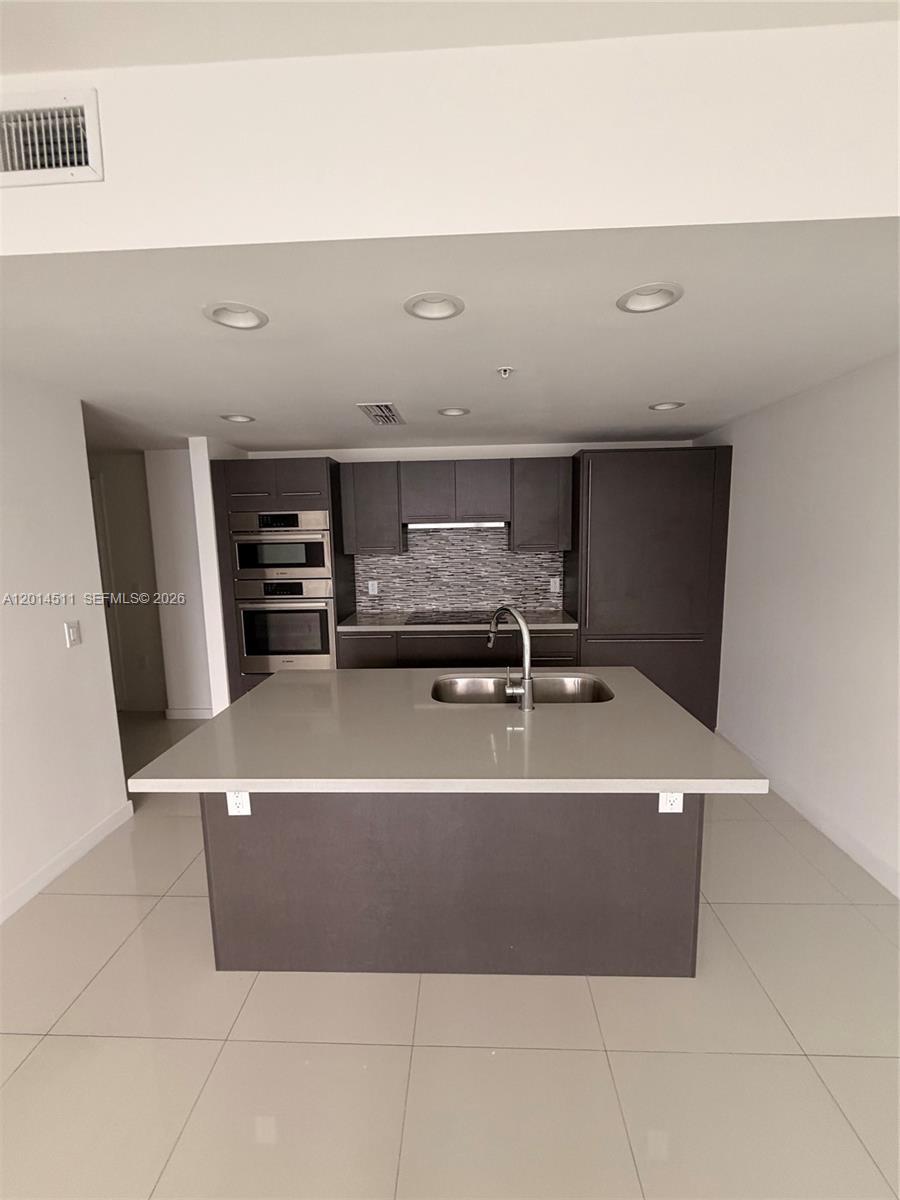 7875 NW 107th Ave # 617, Doral FL 33178 photo 5