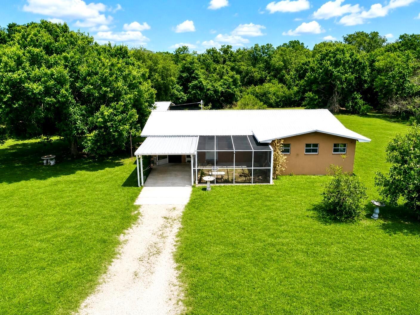 7815 NW 86th Court, Okeechobee FL 34972 photo 5