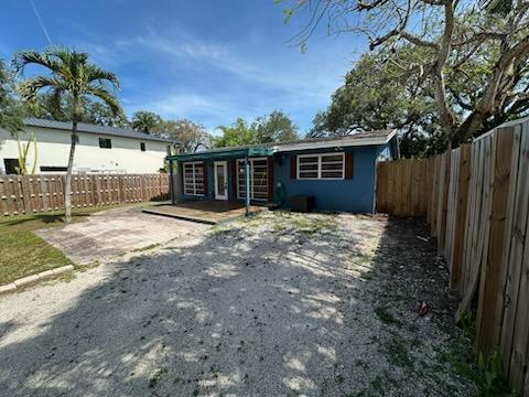 1424 SW 9th Street, Fort Lauderdale FL 33312 photo 2