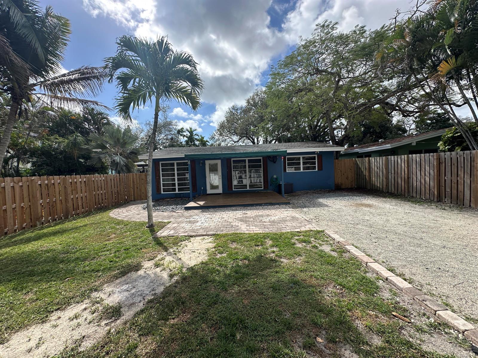 1424 SW 9th Street, Fort Lauderdale FL 33312