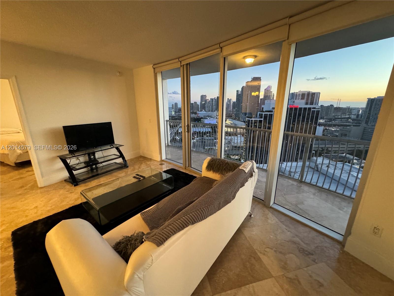1750 N Bayshore Dr # 3114, Miami FL 33132 photo 3