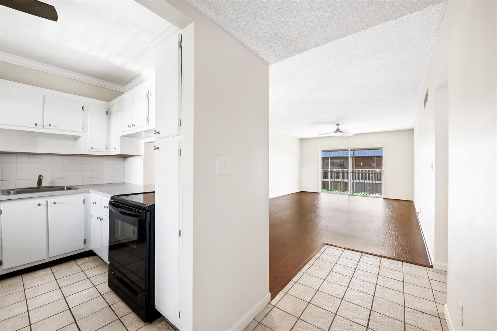2980 Riverside Drive # 3, Coral Springs FL 33065