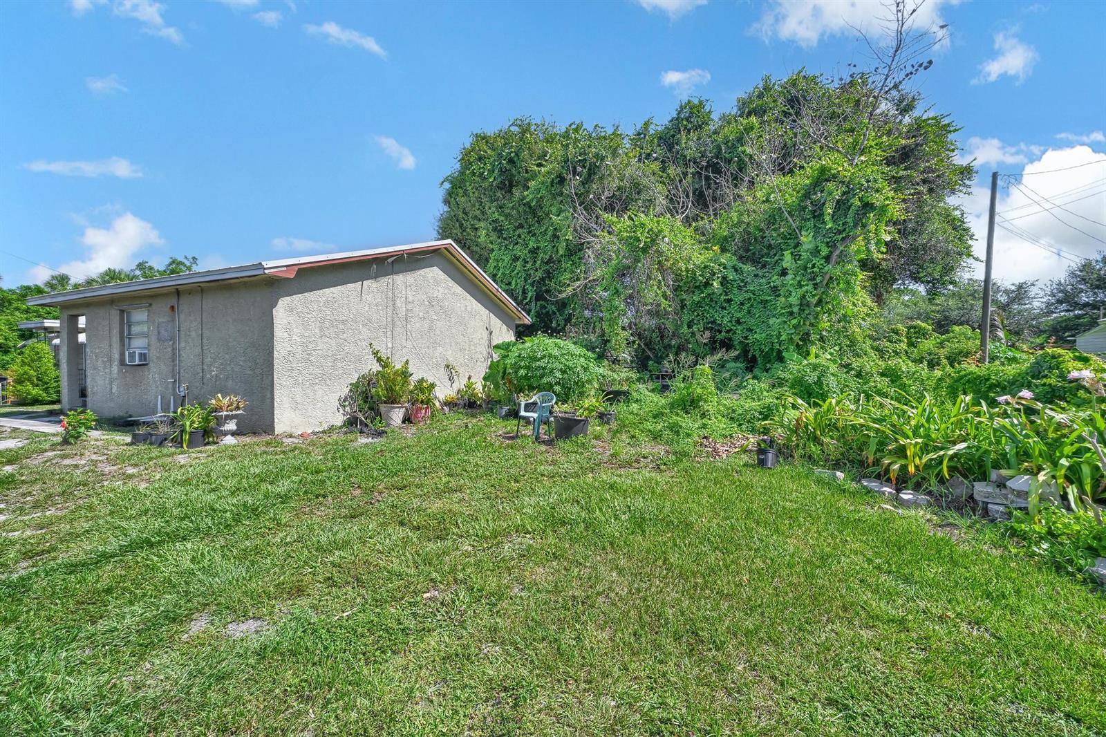 4232 Edwards Road, Fort Pierce FL 34981 photo 4